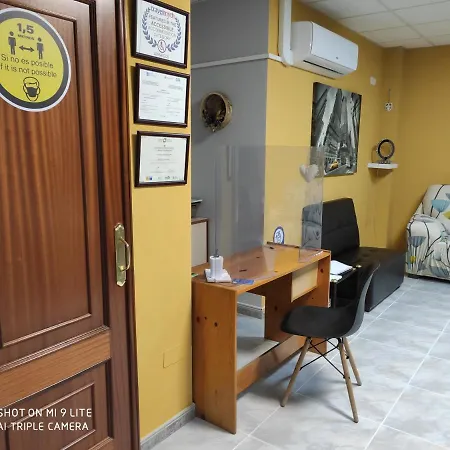 Hostel Arraigos