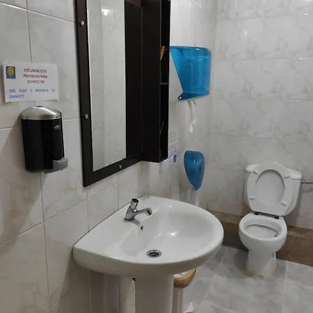 Arraigos Ostello Melide