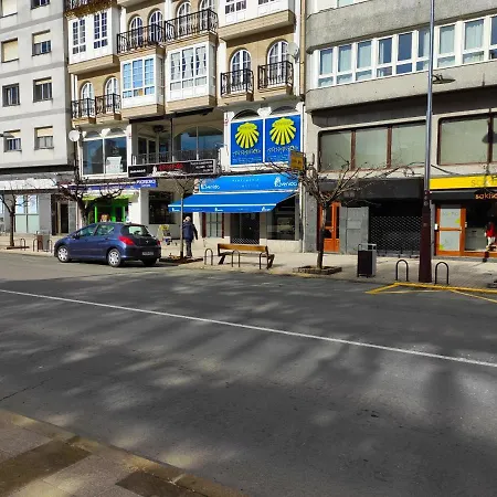Hostel Arraigos *